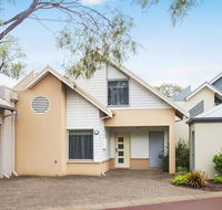 Beach Retreat - Busselton - Accommodation Sunshine Coast