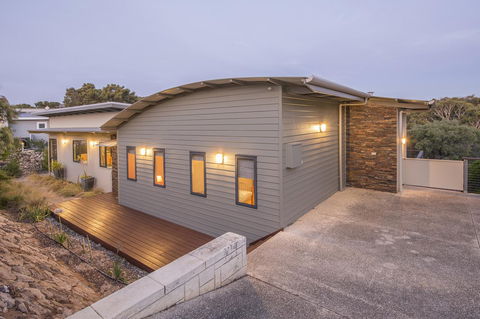 12/26 Yallingup Beach Road - Accommodation Sunshine Coast 1
