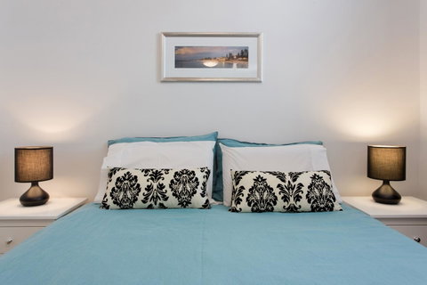 Ocean Breeze Apartment - Accommodation Sunshine Coast 3