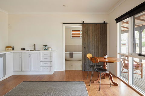 Margaret River Retreat - Accommodation Sunshine Coast 15