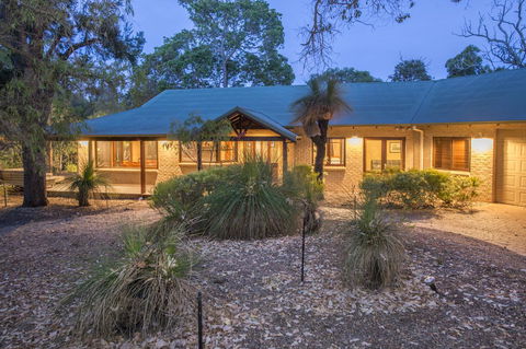 53 Martina Drive - Accommodation Sunshine Coast 1