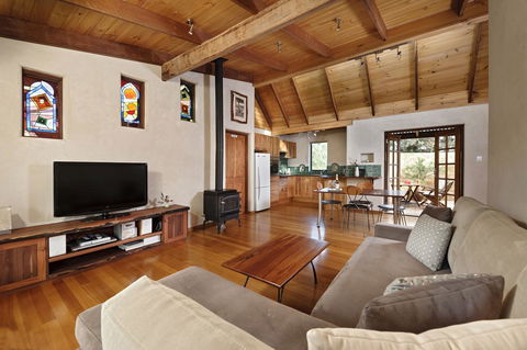 Aiyana Retreat - Accommodation Sunshine Coast 1