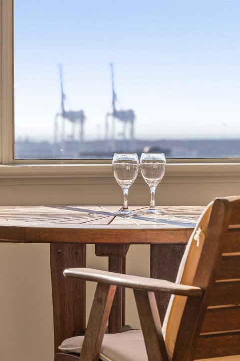 Studio 305 - Accommodation Sunshine Coast 3