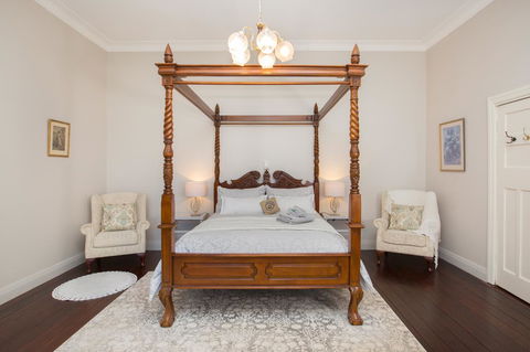 Historic Oakhill House Entire Estate - Accommodation Sunshine Coast 1