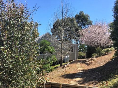 Balingup Highview Chalets - Accommodation Sunshine Coast 40
