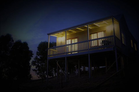 Balingup Highview Chalets - Accommodation Sunshine Coast 26