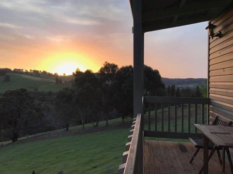 Balingup Highview Chalets - Accommodation Sunshine Coast 25