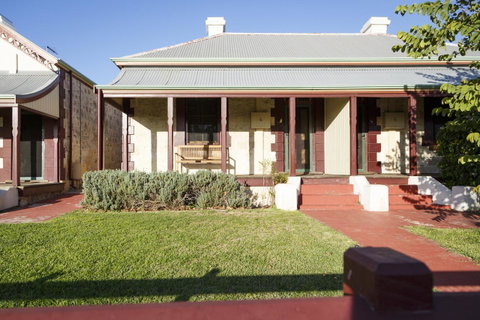 Fremantle Colonial Cottages - Accommodation Sunshine Coast 32