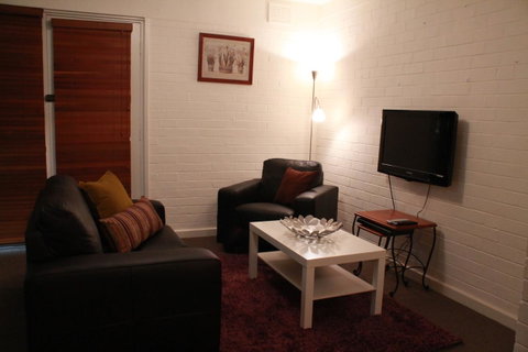 Mt Pleasant Apartment - Accommodation Sunshine Coast 4