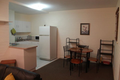 Mt Pleasant Apartment - Accommodation Sunshine Coast 6