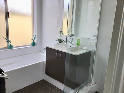 Be Wowed By Bayou - Busselton - Accommodation Sunshine Coast 12