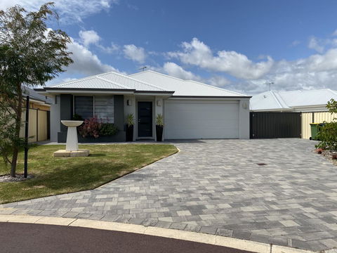 Be Wowed By Bayou - Busselton - Accommodation Sunshine Coast 0