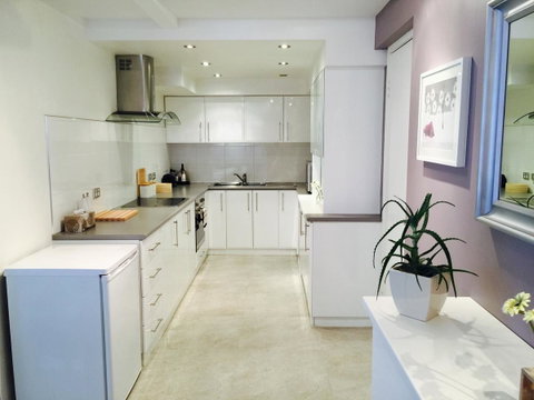 Fremantle Archway Apartments - Accommodation Sunshine Coast 8