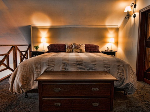 Oak Tree Barn Bridgetown - Accommodation Sunshine Coast 11