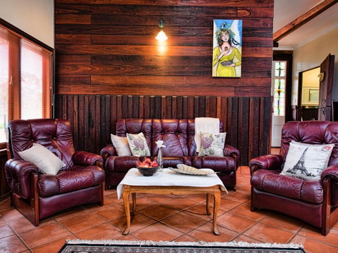 Oak Tree Barn Bridgetown - Accommodation Sunshine Coast 6