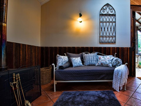 Oak Tree Barn Bridgetown - Accommodation Sunshine Coast 3
