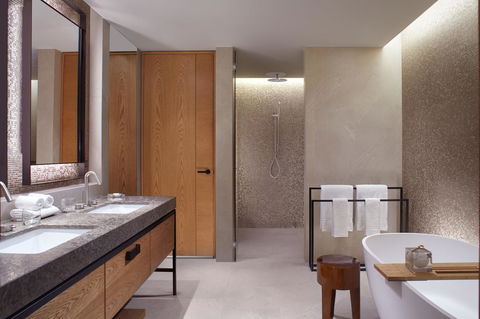 The Ritz-Carlton, Perth - Accommodation Sunshine Coast 8