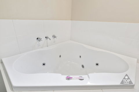 Jurien Bay Tourist Park - Accommodation Sunshine Coast 1