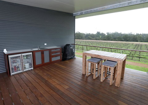 Lot113 Vineyard Accommodation - Accommodation Sunshine Coast 7