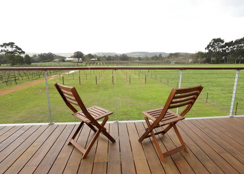 Lot113 Vineyard Accommodation - Accommodation Sunshine Coast 5