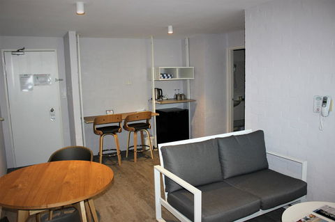 Atrium Hotel Mandurah - Accommodation Sunshine Coast 12