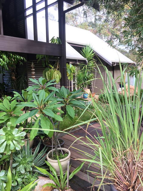 DESIGNER'S STUDIO - Accommodation Sunshine Coast 19