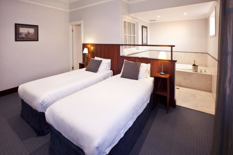 Caves House Hotel & Apartments Yallingup - Accommodation Sunshine Coast 41