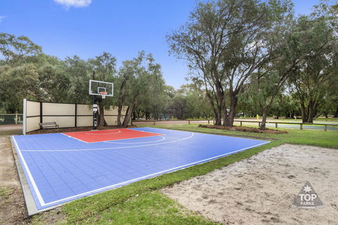 Gracetown Caravan Park - Accommodation Sunshine Coast 3