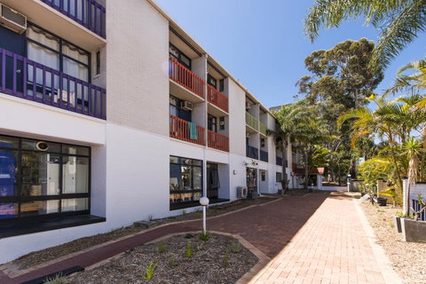 Billabong Backpackers Resort - Accommodation Sunshine Coast 32