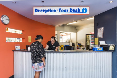 Billabong Backpackers Resort - Accommodation Sunshine Coast 18