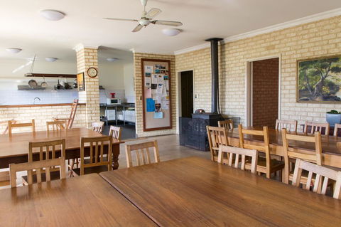 Baywatch Retreat Augusta - Accommodation Sunshine Coast 36