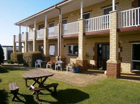 Baywatch Retreat Augusta - Accommodation Sunshine Coast 0