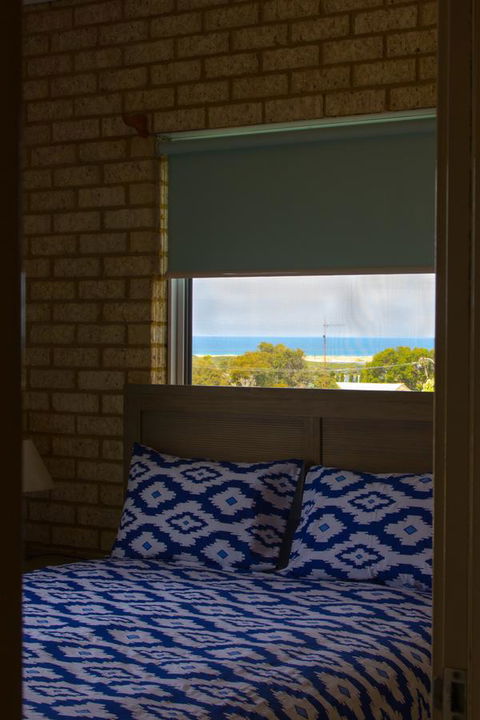 Baywatch Retreat Augusta - Accommodation Sunshine Coast 10