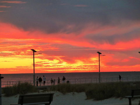 Jurien Beachfront Holiday Units - Accommodation Sunshine Coast 32