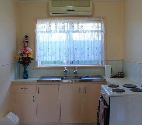 Jurien Beachfront Holiday Units - Accommodation Sunshine Coast 5