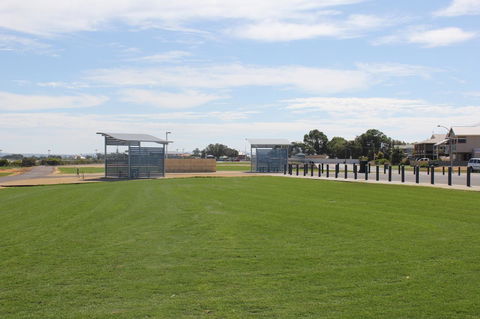 Jurien Beachfront Holiday Units - Accommodation Sunshine Coast 24