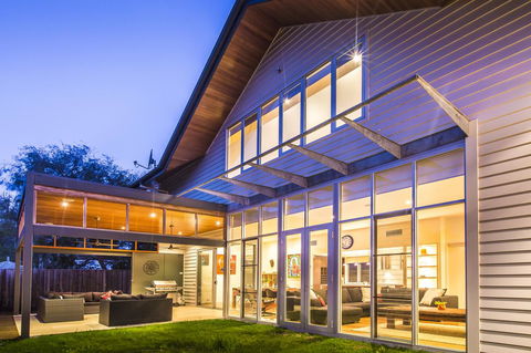 Arthouse - Accommodation Sunshine Coast 6