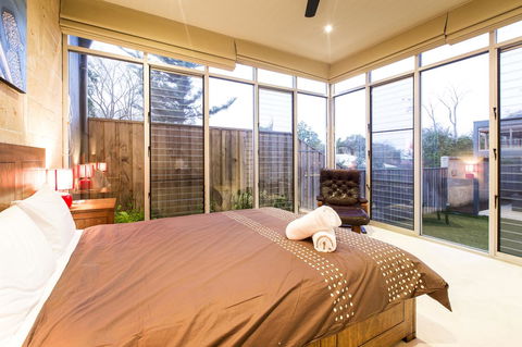 Arthouse - Accommodation Sunshine Coast 11