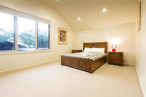 Arthouse - Accommodation Sunshine Coast 16