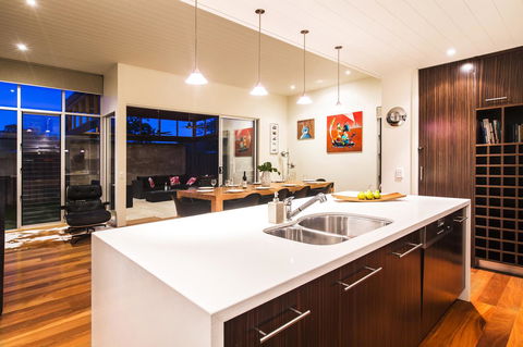 Arthouse - Accommodation Sunshine Coast 9
