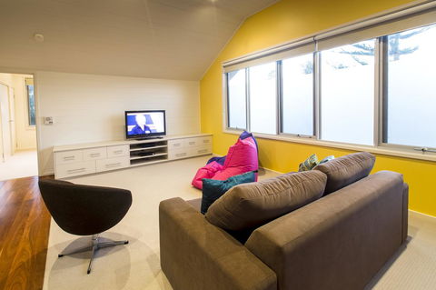 Arthouse - Accommodation Sunshine Coast 25