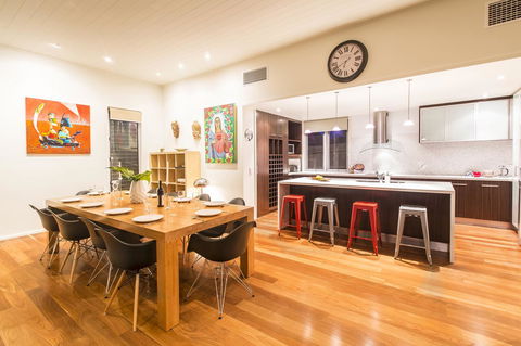 Arthouse - Accommodation Sunshine Coast 23