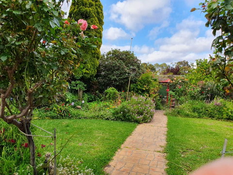 Airport HomeStay - Accommodation Sunshine Coast 4