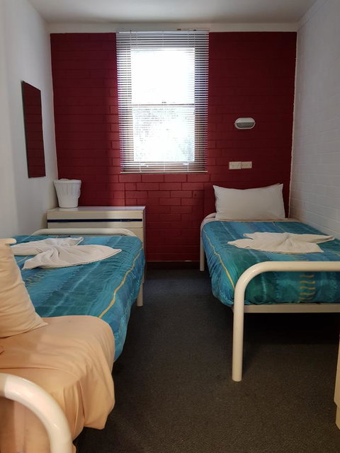 Townsend Lodge - Accommodation Sunshine Coast 5