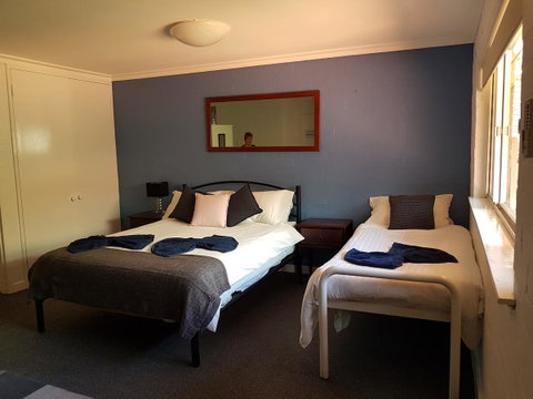 Townsend Lodge - Accommodation Sunshine Coast 16
