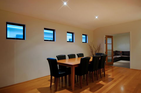 THE SANCTUARY LUXURY HOLIDAY HOME - Accommodation Sunshine Coast 20