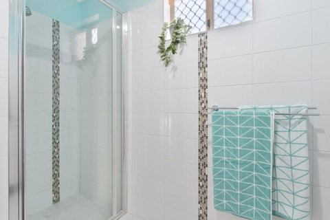 Applecross Village Residence - Accommodation Sunshine Coast 23