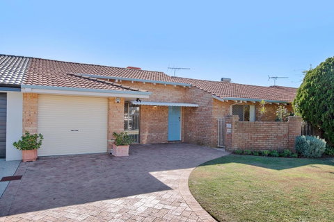 Applecross Village Residence - Accommodation Sunshine Coast 30