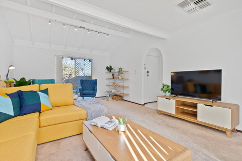 Applecross Village Residence - Accommodation Sunshine Coast 2