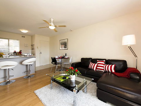 Style In Subiaco - Accommodation Sunshine Coast 2